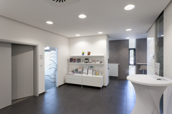Downlight 6W 550lm 3000K D90 DN020B LED6