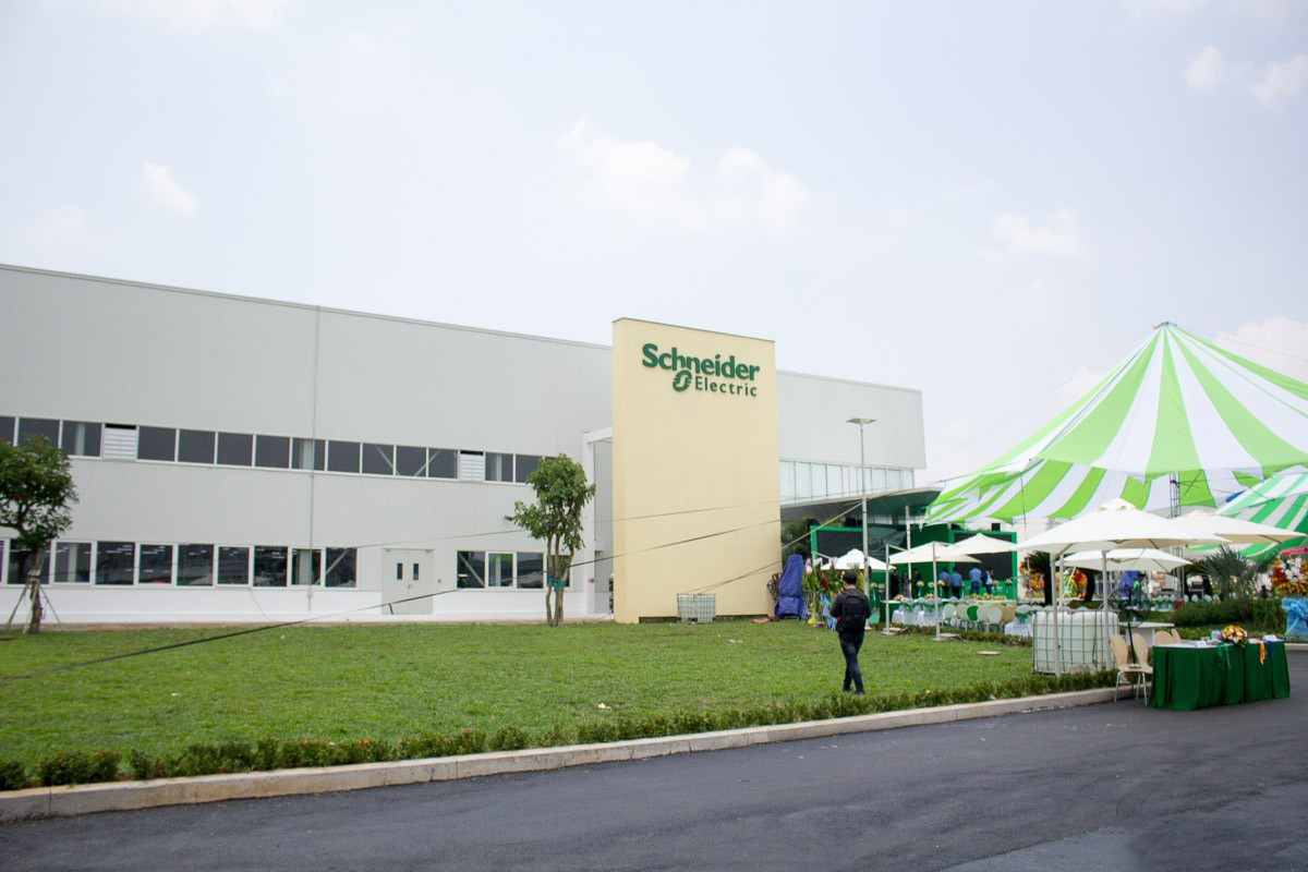 nha-may-schneider-electric-viet-nam