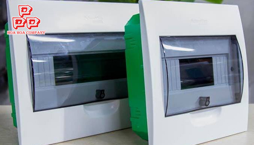 tủ điện âm tường schneider