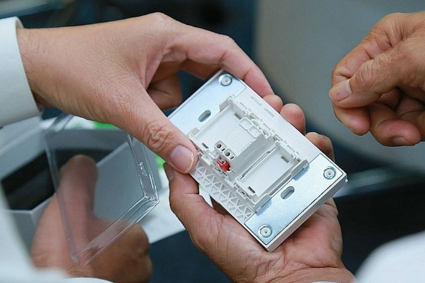 Công tắc ổ cắm AvatarOn A