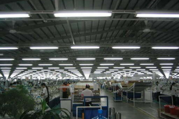 đèn chống thấm